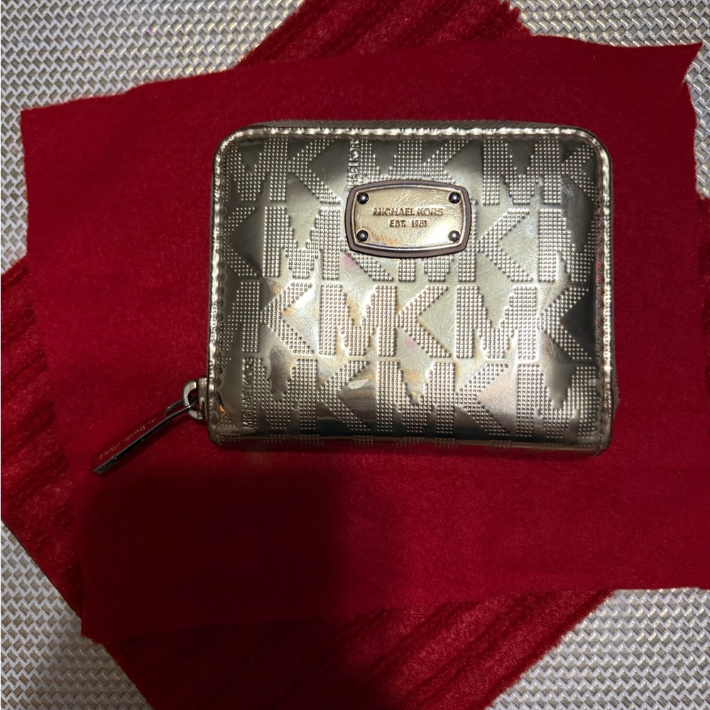 Michael Kors Metallic Gold Wallet